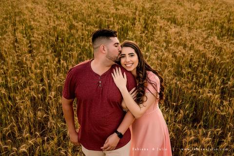 holambra, ensaio de casal, theos turismo, ensaio de casal, fotografo em holambra, girassl, ensaio no girassol, ensaio com flores, ensaio no por do sol, fabiana e julio, casamento, pre-wedding em holambra'