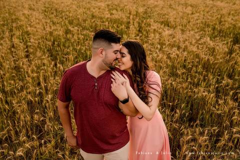 holambra, ensaio de casal, theos turismo, ensaio de casal, fotografo em holambra, girassl, ensaio no girassol, ensaio com flores, ensaio no por do sol, fabiana e julio, casamento, pre-wedding em holambra'