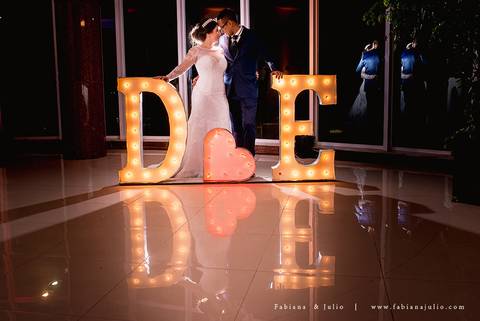 shape, dia da noiva, dia do noiva, casamento no saldanha da gama, casamento na igreja catedral, bruno brum films, dia do noivo na barbearia, fabiana e julio, fotografia para sempre, casamento em santos, RF buufet, juliana martins assessora.'