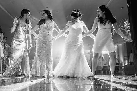 shape, dia da noiva, dia do noiva, casamento no saldanha da gama, casamento na igreja catedral, bruno brum films, dia do noivo na barbearia, fabiana e julio, fotografia para sempre, casamento em santos, RF buufet, juliana martins assessora.'