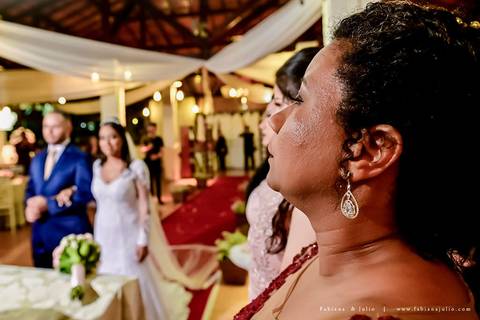 casamento, vestido de noiva, dia da noiva, dia do noivo, buffet maravale, praia grande, decoração rosa vermlho e brando, noivo de terno azul, letras iluminadas, suculentas para casamento, madrinhas de rosa, aline makeup, vé e gravata'