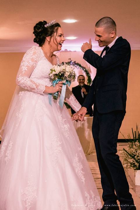 abrescas, fabiana e julio, noivo de azul marinhom decoração azul thifany, decoração azul, azul claro, fabiana e julio, fotografia de casamento, casamento evangélico, casamento cristão'