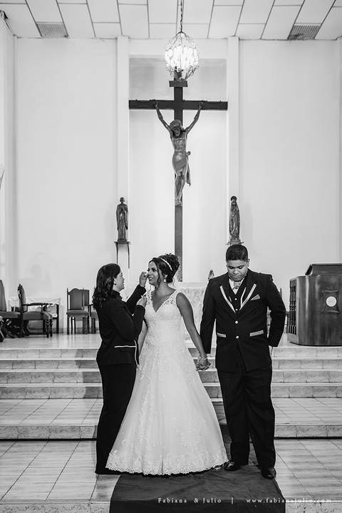 casamento, mariana assis loung, igreja nossa senha das gracas, casamento no celebrar, buque lilas, buque roxo, assessoria carla alverz, bruno brum, fabiana e julio, fotografia para sempre'