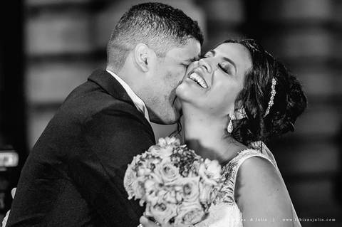 casamento, mariana assis loung, igreja nossa senha das gracas, casamento no celebrar, buque lilas, buque roxo, assessoria carla alverz, bruno brum, fabiana e julio, fotografia para sempre'