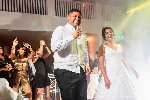 casamento, mariana assis loung, igreja nossa senha das gracas, casamento no celebrar, buque lilas, buque roxo, assessoria carla alverz, bruno brum, fabiana e julio, fotografia para sempre'