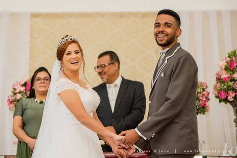 acic, casamento em cubatão, casmento no acic, buquet vermelho, noivos da karla aquino, fabiana e julio, fotografia para sempre, noivos motoqueiros, noivos, casamentos'