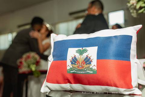 acic, casamento em cubatão, casmento no acic, buquet vermelho, noivos da karla aquino, fabiana e julio, fotografia para sempre, noivos motoqueiros, noivos, casamentos'