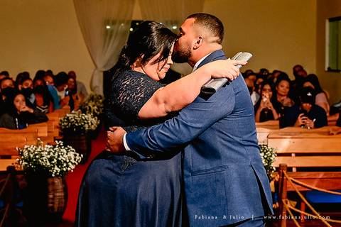 chacara sunshine, casmento na chacara, andrezza justiniano, fotografia para sempre, vestido de noiva, noivo de azul, hobbies para maes azul, meke para noiva,  decoração marsala, votos personalizados, casamento tradicional, '