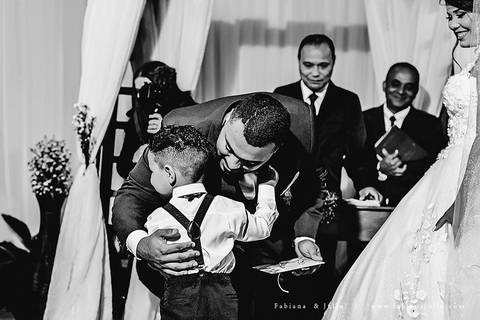 chacara sunshine, casmento na chacara, andrezza justiniano, fotografia para sempre, vestido de noiva, noivo de azul, hobbies para maes azul, meke para noiva,  decoração marsala, votos personalizados, casamento tradicional, '