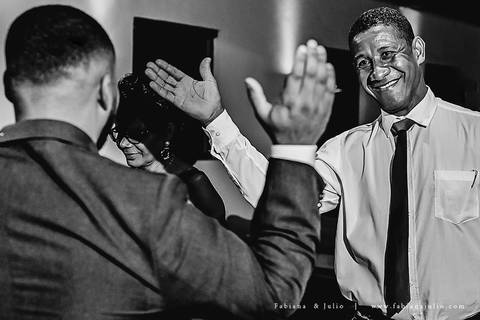 chacara sunshine, casmento na chacara, andrezza justiniano, fotografia para sempre, vestido de noiva, noivo de azul, hobbies para maes azul, meke para noiva,  decoração marsala, votos personalizados, casamento tradicional, '