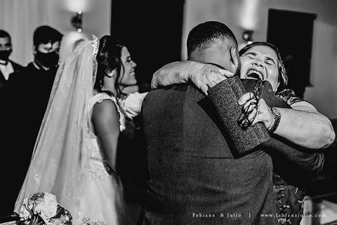 chacara sunshine, casmento na chacara, andrezza justiniano, fotografia para sempre, vestido de noiva, noivo de azul, hobbies para maes azul, meke para noiva,  decoração marsala, votos personalizados, casamento tradicional, '