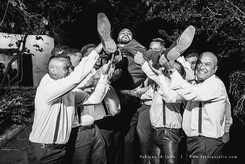 chacara sunshine, casmento na chacara, andrezza justiniano, fotografia para sempre, vestido de noiva, noivo de azul, hobbies para maes azul, meke para noiva,  decoração marsala, votos personalizados, casamento tradicional, '