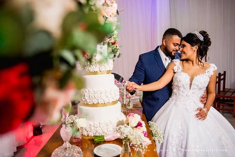chacara sunshine, casmento na chacara, andrezza justiniano, fotografia para sempre, vestido de noiva, noivo de azul, hobbies para maes azul, meke para noiva,  decoração marsala, votos personalizados, casamento tradicional, '