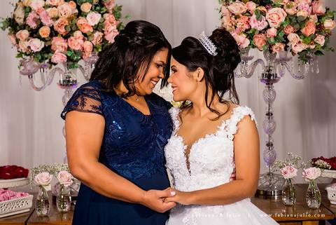 chacara sunshine, casmento na chacara, andrezza justiniano, fotografia para sempre, vestido de noiva, noivo de azul, hobbies para maes azul, meke para noiva,  decoração marsala, votos personalizados, casamento tradicional, '