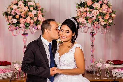 chacara sunshine, casmento na chacara, andrezza justiniano, fotografia para sempre, vestido de noiva, noivo de azul, hobbies para maes azul, meke para noiva,  decoração marsala, votos personalizados, casamento tradicional, '