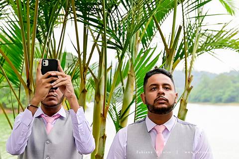 mariana assis, noivas, bella noiva, ahazzo atelies, fotografia para sempre, claudete bem casados, anel de casamento, noiva simples, noiva linda, noiva classica, buquet de flores, joy santos buquet, make suave para noiva, espaço dieters'