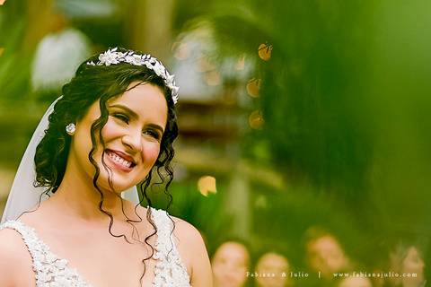 mariana assis, noivas, bella noiva, ahazzo atelies, fotografia para sempre, claudete bem casados, anel de casamento, noiva simples, noiva linda, noiva classica, buquet de flores, joy santos buquet, make suave para noiva, espaço dieters'