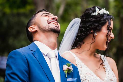 mariana assis, noivas, bella noiva, ahazzo atelies, fotografia para sempre, claudete bem casados, anel de casamento, noiva simples, noiva linda, noiva classica, buquet de flores, joy santos buquet, make suave para noiva, espaço dieters'