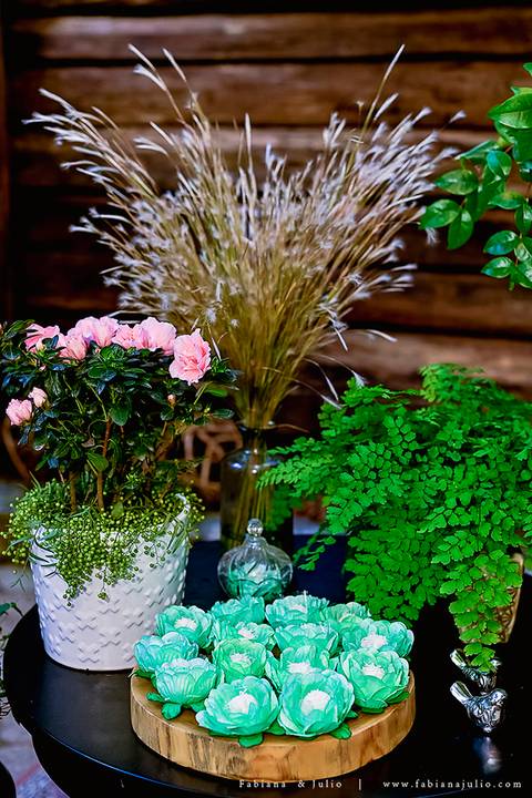 mariana assis, noivas, bella noiva, ahazzo atelies, fotografia para sempre, claudete bem casados, anel de casamento, noiva simples, noiva linda, noiva classica, buquet de flores, joy santos buquet, make suave para noiva, espaço dieters'
