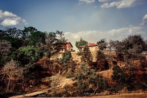 ensaio de casal, vestido vermelho, vinicula, ensaio na vinicula, ensaio externo de casal, lugares diferentes para ensaio de casal, lugares rusticos para ensaio de casal, fotografia para sempre, fabiana e julio para sempre, pré wedding '