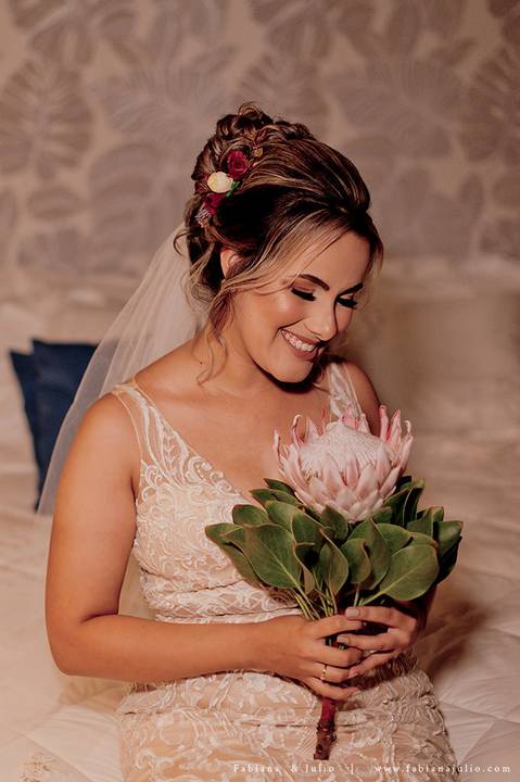 casa80guaruja, mariana assis lounge, casamento na praia, casar na praia, decoração praiana, decoração vinho, madrinhas de marsala, dia da noiva, dia do noivo, fotografia para sempre, cerimonia de lava pés, noiva clean, noivo de azul, protéia, buque africa'