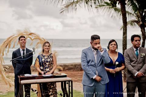 casa80guaruja, mariana assis lounge, casamento na praia, casar na praia, decoração praiana, decoração vinho, madrinhas de marsala, dia da noiva, dia do noivo, fotografia para sempre, cerimonia de lava pés, noiva clean, noivo de azul, protéia, buque africa'