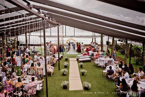 casa80guaruja, mariana assis lounge, casamento na praia, casar na praia, decoração praiana, decoração vinho, madrinhas de marsala, dia da noiva, dia do noivo, fotografia para sempre, cerimonia de lava pés, noiva clean, noivo de azul, protéia, buque africa'