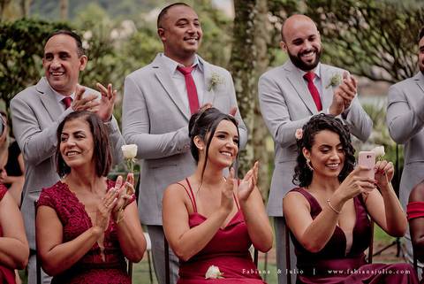casa80guaruja, mariana assis lounge, casamento na praia, casar na praia, decoração praiana, decoração vinho, madrinhas de marsala, dia da noiva, dia do noivo, fotografia para sempre, cerimonia de lava pés, noiva clean, noivo de azul, protéia, buque africa'