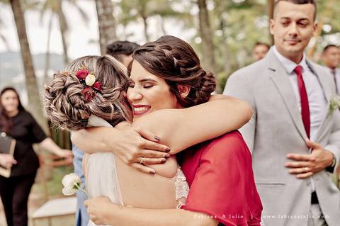 casa80guaruja, mariana assis lounge, casamento na praia, casar na praia, decoração praiana, decoração vinho, madrinhas de marsala, dia da noiva, dia do noivo, fotografia para sempre, cerimonia de lava pés, noiva clean, noivo de azul, protéia, buque africa'