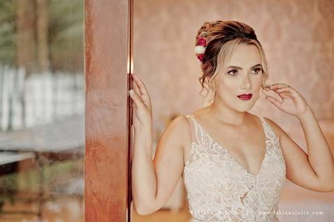 casa80guaruja, mariana assis lounge, casamento na praia, casar na praia, decoração praiana, decoração vinho, madrinhas de marsala, dia da noiva, dia do noivo, fotografia para sempre, cerimonia de lava pés, noiva clean, noivo de azul, protéia, buque africa'