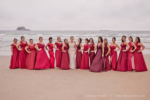 casa80guaruja, mariana assis lounge, casamento na praia, casar na praia, decoração praiana, decoração vinho, madrinhas de marsala, dia da noiva, dia do noivo, fotografia para sempre, cerimonia de lava pés, noiva clean, noivo de azul, protéia, buque africa'