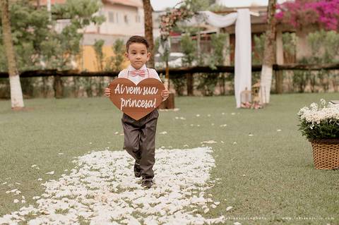 CASAMENTO, RANCHO DA PRAIA, CASAMENTO DE DIA, NOIVA MINIMALISTA, NOIVA LOIRA, NOIVO DE CINZA, FOTOGRAFIA PARA SEMPRE, FOTORAFIA DE CASAMENTO, CASAMENTO RUSTICOM MISTURA FEMININA, DECORACAO EM TOM PASTEL, TONS NEUTROS, MADRINHA DE ROSA'