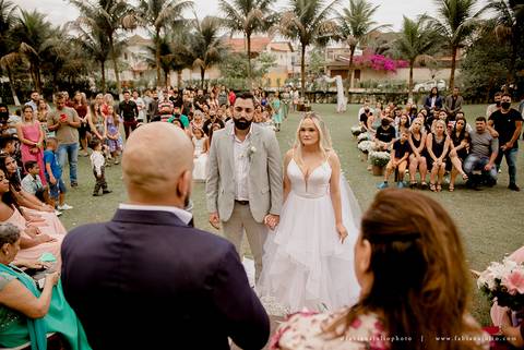 CASAMENTO, RANCHO DA PRAIA, CASAMENTO DE DIA, NOIVA MINIMALISTA, NOIVA LOIRA, NOIVO DE CINZA, FOTOGRAFIA PARA SEMPRE, FOTORAFIA DE CASAMENTO, CASAMENTO RUSTICOM MISTURA FEMININA, DECORACAO EM TOM PASTEL, TONS NEUTROS, MADRINHA DE ROSA'