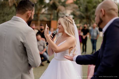 CASAMENTO, RANCHO DA PRAIA, CASAMENTO DE DIA, NOIVA MINIMALISTA, NOIVA LOIRA, NOIVO DE CINZA, FOTOGRAFIA PARA SEMPRE, FOTORAFIA DE CASAMENTO, CASAMENTO RUSTICOM MISTURA FEMININA, DECORACAO EM TOM PASTEL, TONS NEUTROS, MADRINHA DE ROSA'
