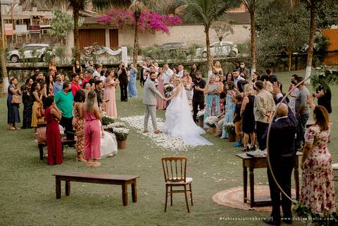 CASAMENTO, RANCHO DA PRAIA, CASAMENTO DE DIA, NOIVA MINIMALISTA, NOIVA LOIRA, NOIVO DE CINZA, FOTOGRAFIA PARA SEMPRE, FOTORAFIA DE CASAMENTO, CASAMENTO RUSTICOM MISTURA FEMININA, DECORACAO EM TOM PASTEL, TONS NEUTROS, MADRINHA DE ROSA'