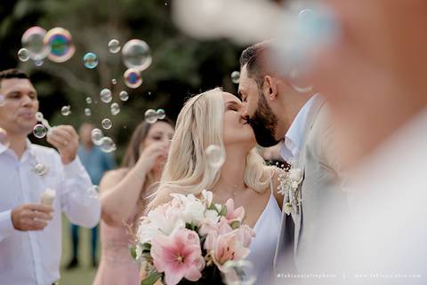 CASAMENTO, RANCHO DA PRAIA, CASAMENTO DE DIA, NOIVA MINIMALISTA, NOIVA LOIRA, NOIVO DE CINZA, FOTOGRAFIA PARA SEMPRE, FOTORAFIA DE CASAMENTO, CASAMENTO RUSTICOM MISTURA FEMININA, DECORACAO EM TOM PASTEL, TONS NEUTROS, MADRINHA DE ROSA'