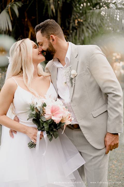 CASAMENTO, RANCHO DA PRAIA, CASAMENTO DE DIA, NOIVA MINIMALISTA, NOIVA LOIRA, NOIVO DE CINZA, FOTOGRAFIA PARA SEMPRE, FOTORAFIA DE CASAMENTO, CASAMENTO RUSTICOM MISTURA FEMININA, DECORACAO EM TOM PASTEL, TONS NEUTROS, MADRINHA DE ROSA'