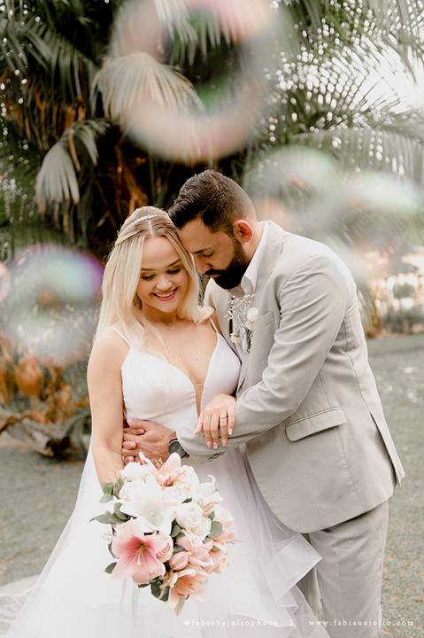 CASAMENTO, RANCHO DA PRAIA, CASAMENTO DE DIA, NOIVA MINIMALISTA, NOIVA LOIRA, NOIVO DE CINZA, FOTOGRAFIA PARA SEMPRE, FOTORAFIA DE CASAMENTO, CASAMENTO RUSTICOM MISTURA FEMININA, DECORACAO EM TOM PASTEL, TONS NEUTROS, MADRINHA DE ROSA'