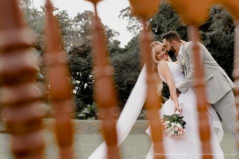CASAMENTO, RANCHO DA PRAIA, CASAMENTO DE DIA, NOIVA MINIMALISTA, NOIVA LOIRA, NOIVO DE CINZA, FOTOGRAFIA PARA SEMPRE, FOTORAFIA DE CASAMENTO, CASAMENTO RUSTICOM MISTURA FEMININA, DECORACAO EM TOM PASTEL, TONS NEUTROS, MADRINHA DE ROSA'