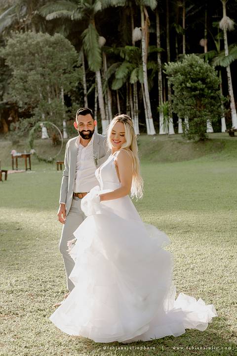CASAMENTO, RANCHO DA PRAIA, CASAMENTO DE DIA, NOIVA MINIMALISTA, NOIVA LOIRA, NOIVO DE CINZA, FOTOGRAFIA PARA SEMPRE, FOTORAFIA DE CASAMENTO, CASAMENTO RUSTICOM MISTURA FEMININA, DECORACAO EM TOM PASTEL, TONS NEUTROS, MADRINHA DE ROSA'