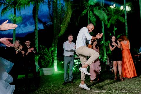 CASAMENTO, RANCHO DA PRAIA, CASAMENTO DE DIA, NOIVA MINIMALISTA, NOIVA LOIRA, NOIVO DE CINZA, FOTOGRAFIA PARA SEMPRE, FOTORAFIA DE CASAMENTO, CASAMENTO RUSTICOM MISTURA FEMININA, DECORACAO EM TOM PASTEL, TONS NEUTROS, MADRINHA DE ROSA'