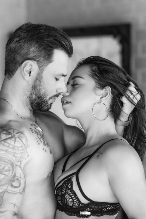Ensaio fotográfico íntimo para casais'