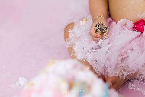 Smash_the_cake_BH_jardim_encantado_smash_menina_Maria_Luiza'