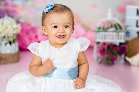 Smash_the_cake_BH_jardim_encantado_smash_menina_Maria_Luiza'