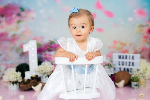 Smash_the_cake_BH_jardim_encantado_smash_menina_Maria_Luiza'