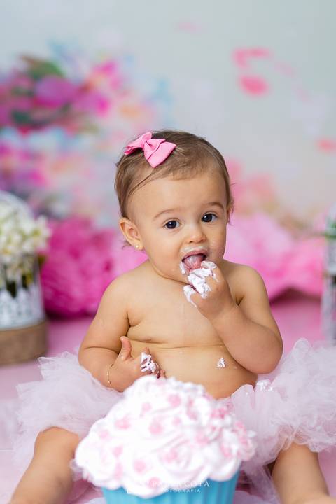 Smash_the_cake_BH_jardim_encantado_smash_menina_Maria_Luiza'