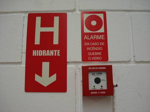 sistema de alarme de incêndio'