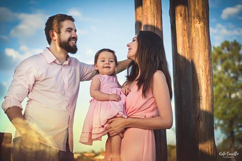 fernando-ingrid-isabela-miradas-familia-parque-cieloazul'