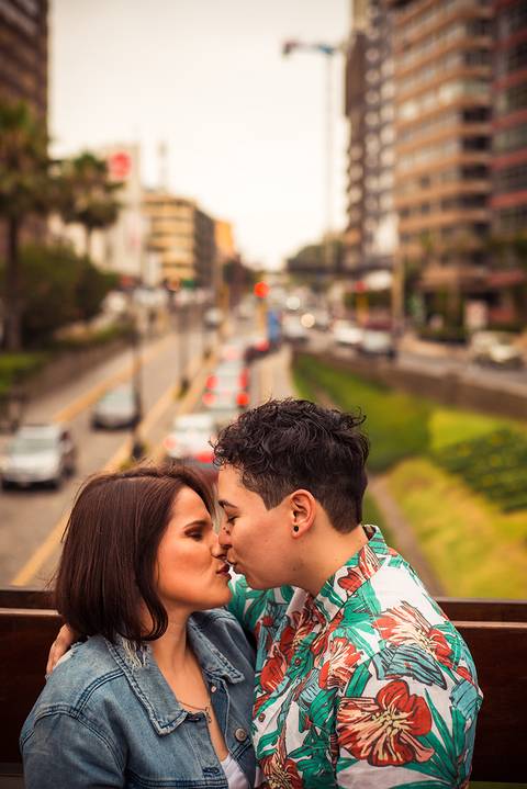 sesión de fotos de pareja,  en exterior,  lgtb'