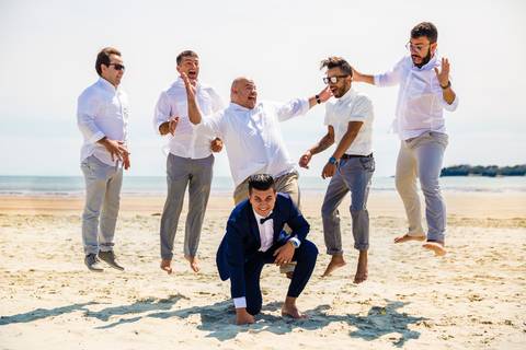 Califonia wedding, wedding dresses, photography, wedding invitations, engagement
, bridesmaids, wedding cakes, bride, grooming, wedding planner
wedding anniversary, wedding songs, wedding shoes, bridal dresses, favor, wedding venues, veil, 
wedding photog'